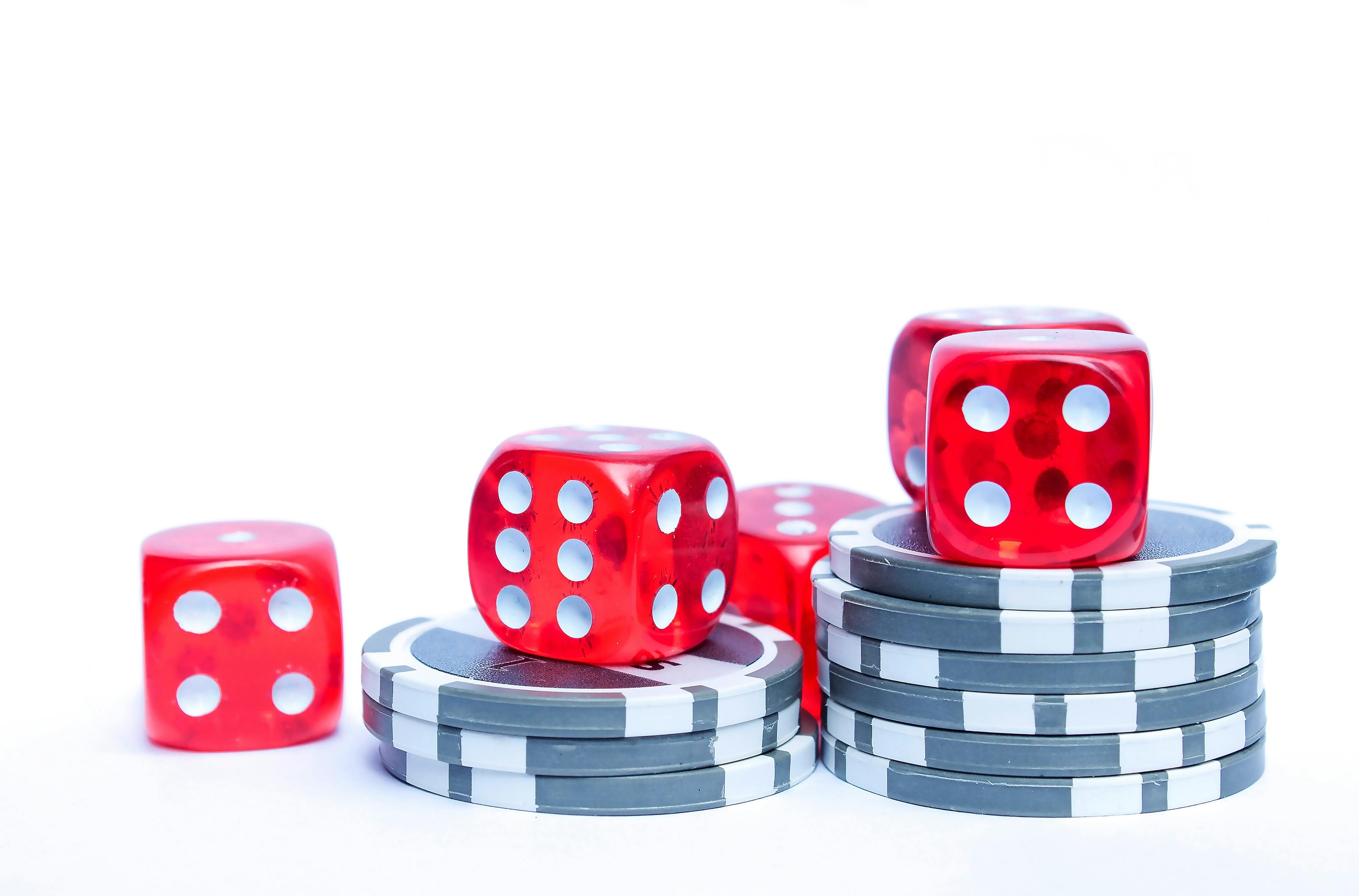 Aplikasi anc33 digunakan di perangkat mobile untuk mengakses Live Casino dan permainan slot